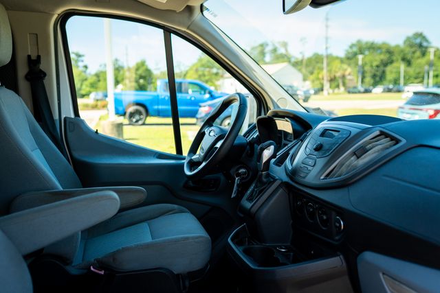 2016 Ford Transit Base - Photo 6
