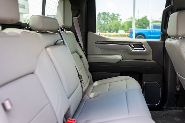 2024 Chevrolet Silverado 1500 LTZ - Photo 9