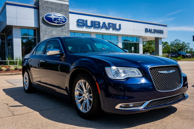 2017 Chrysler 300 C's photo