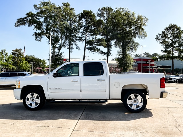 Used 2008 Chevrolet Silverado 1500 1LT with VIN 3GCEC13J78G192595 for sale in Covington, LA