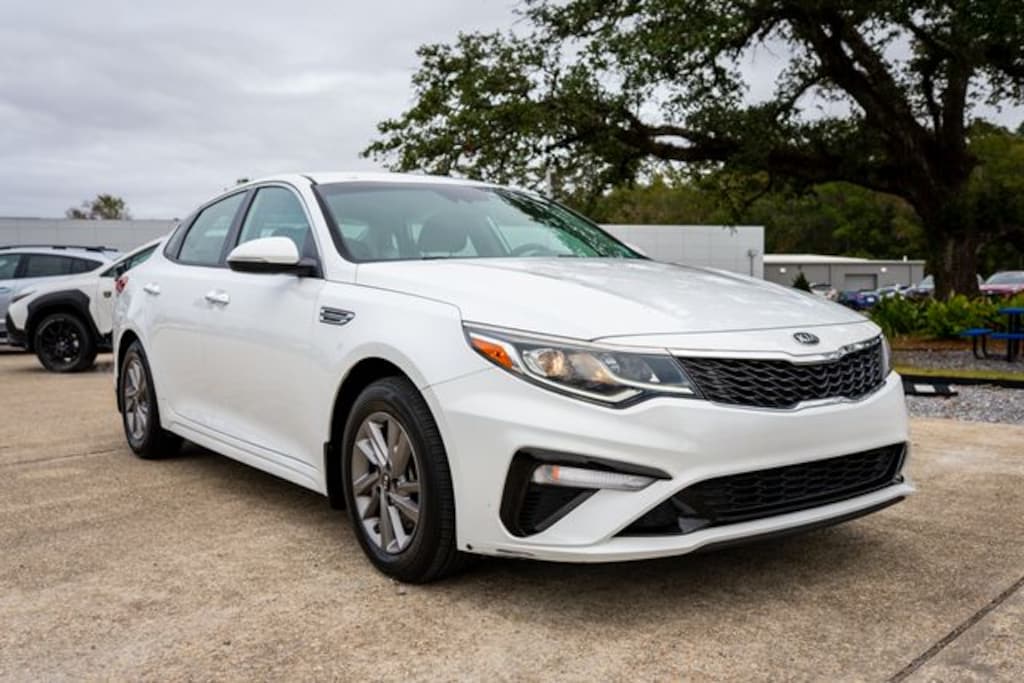 Used 2020 Kia Optima LX Sedan
