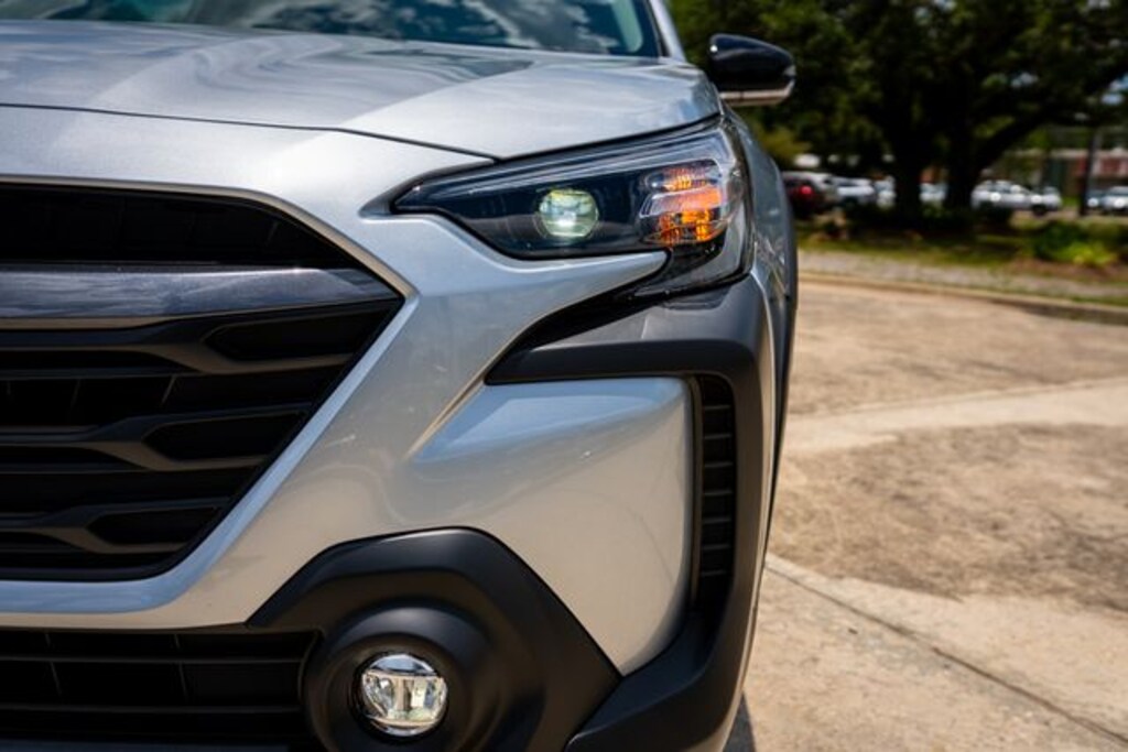 New 2025 Subaru Outback Limited SUV