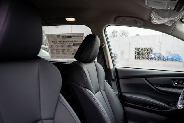 2026 Subaru Ascent Premium - Photo 8