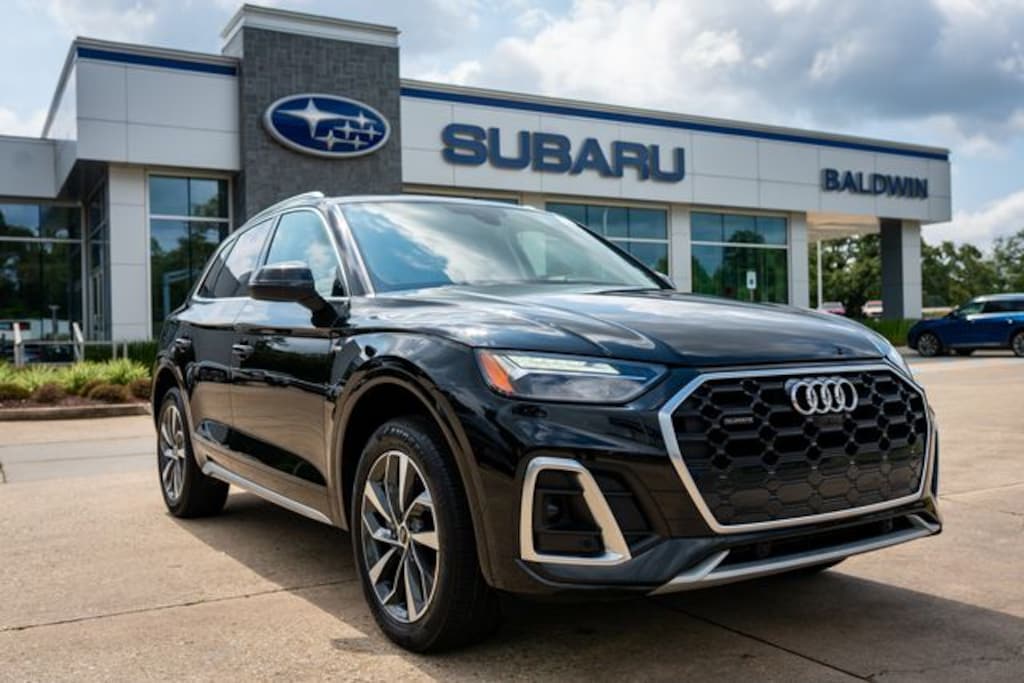 Used 2024 Audi Q5 45 S Line Premium