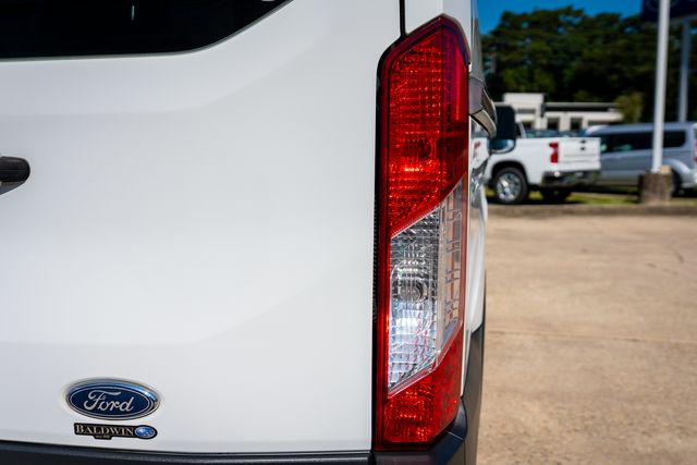 2016 Ford Transit Base - Photo 18