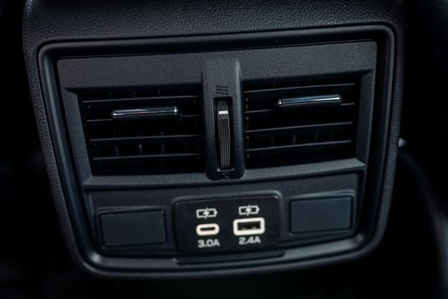 2026 Subaru Forester Premium - Photo 28