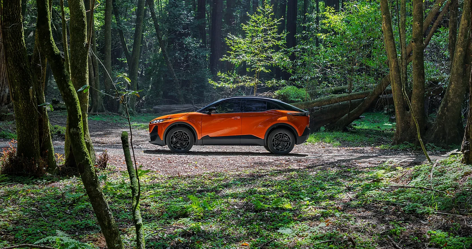 Front three-quarter view of a 2026 Subaru Uncharted