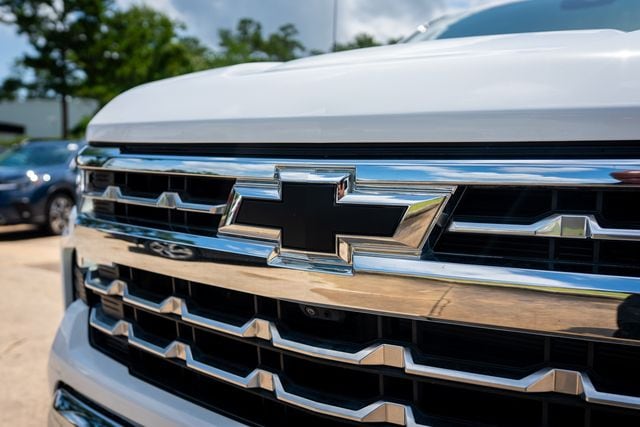 2024 Chevrolet Silverado 1500 LTZ - Photo 13