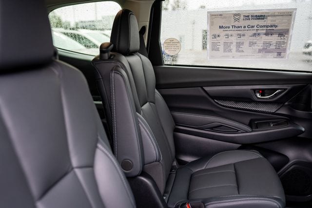 2026 Subaru Ascent Premium - Photo 9