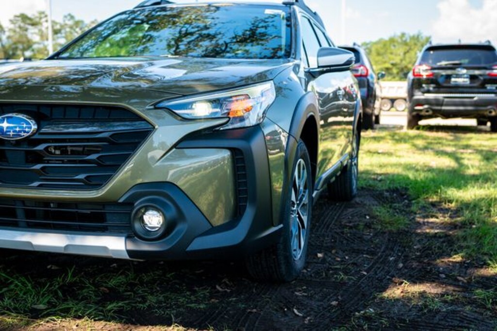 New 2025 Subaru Outback Touring SUV