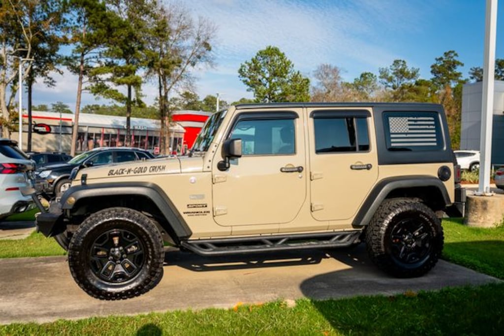 Used 2017 Jeep Wrangler Unlimited Sport SUV