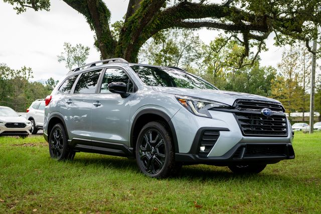 2025 Subaru Ascent Onyx Edition-Touring's photo