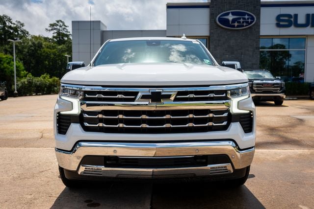 2024 Chevrolet Silverado 1500 LTZ - Photo 12