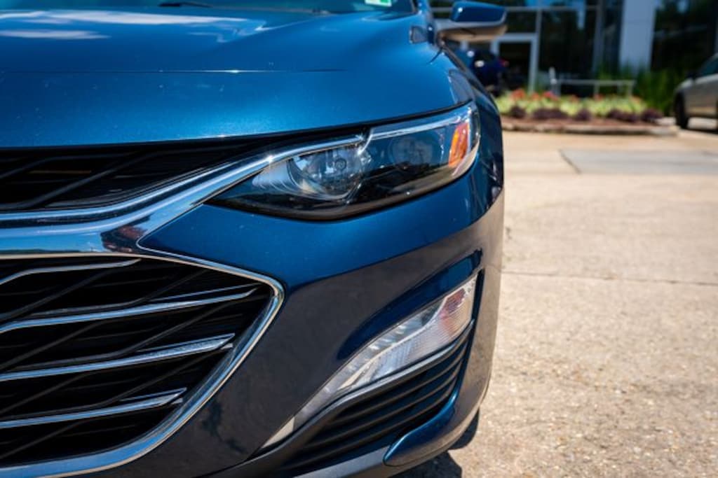 Used 2021 Chevrolet Malibu LT