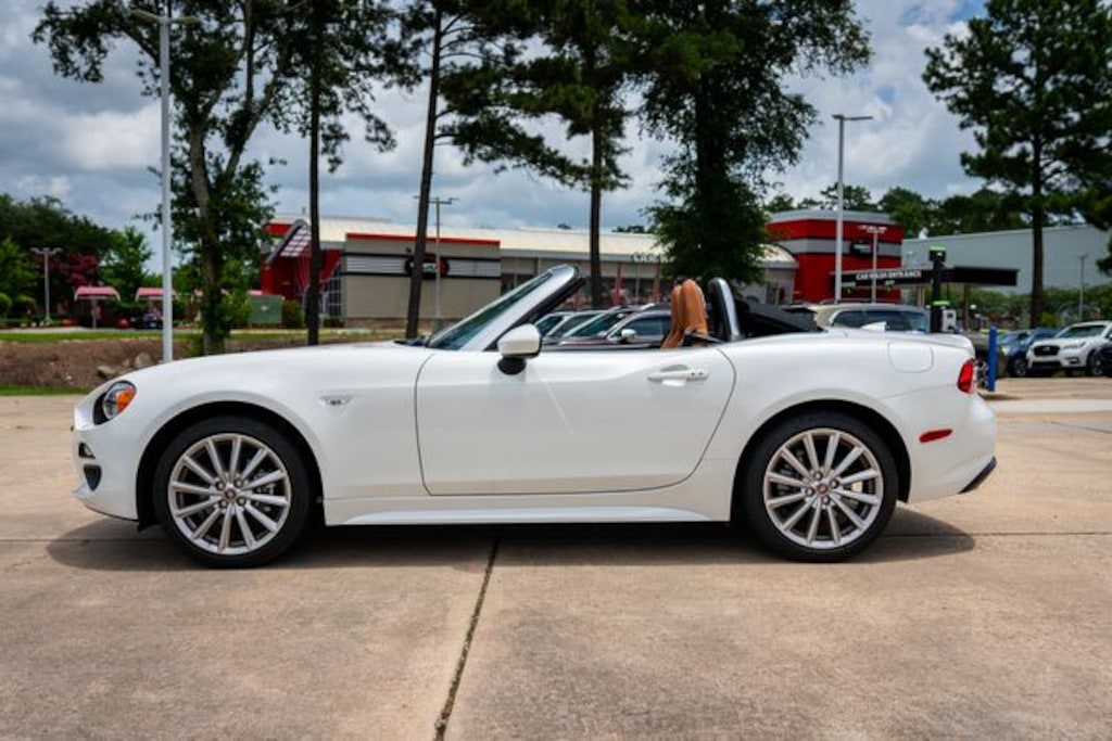 Used 2020 FIAT 124 Spider Lusso