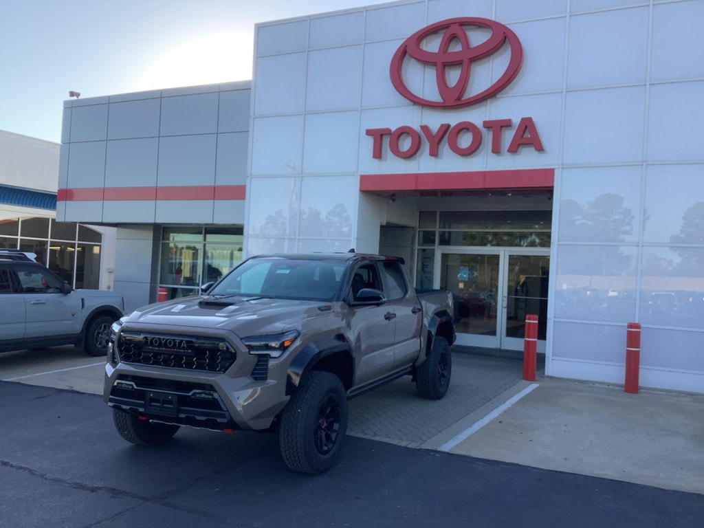 New 2025 Toyota Tacoma Hybrid TRD Pro Hybrid Truck Double Cab