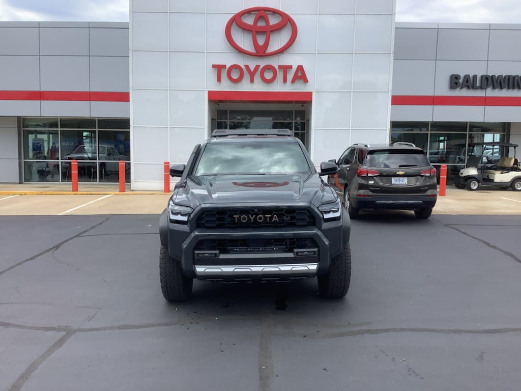 New 2026 Toyota 4Runner Hybrid Hybrid Trailhunter SUV