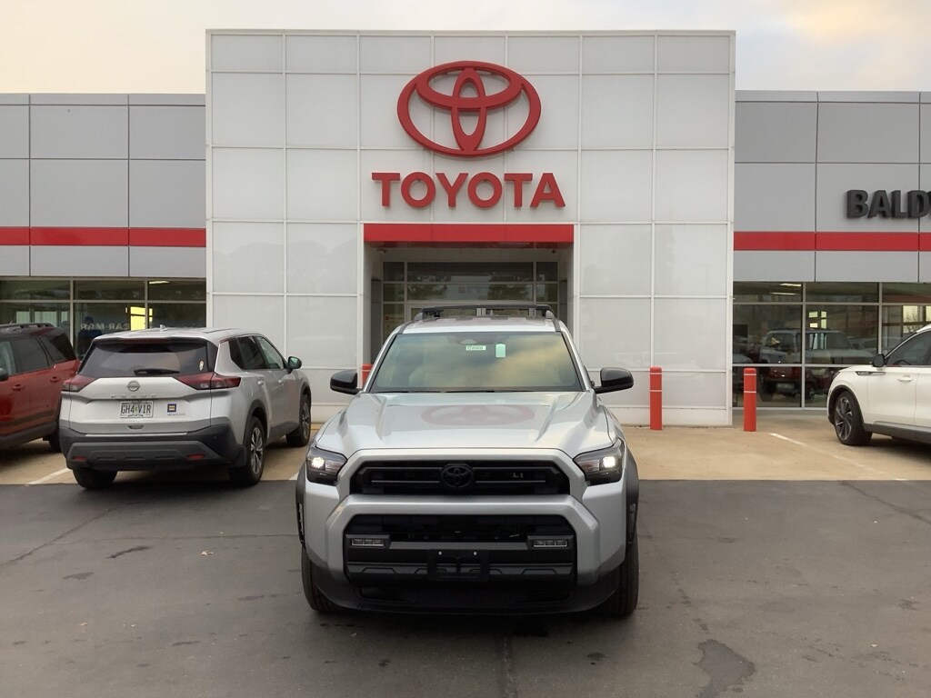 New 2025 Toyota 4Runner SR5 SUV