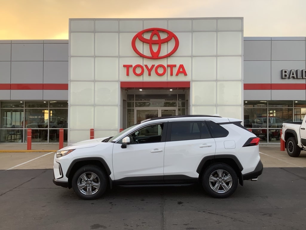 New 2025 Toyota RAV4 XLE SUV