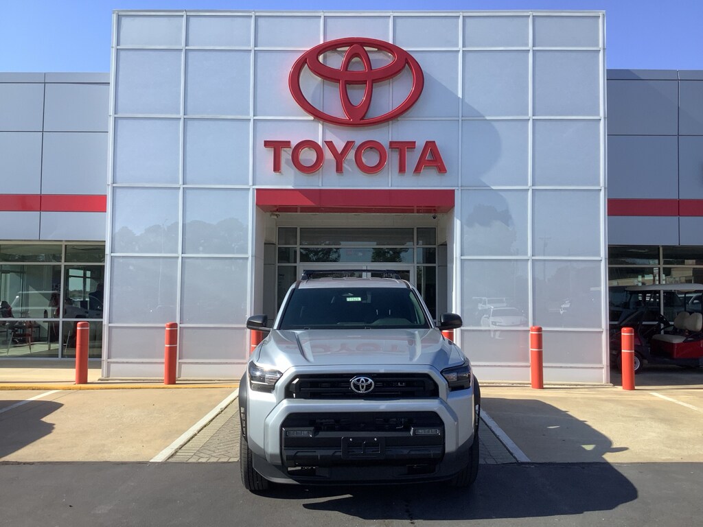 New 2025 Toyota 4Runner SR5 SUV