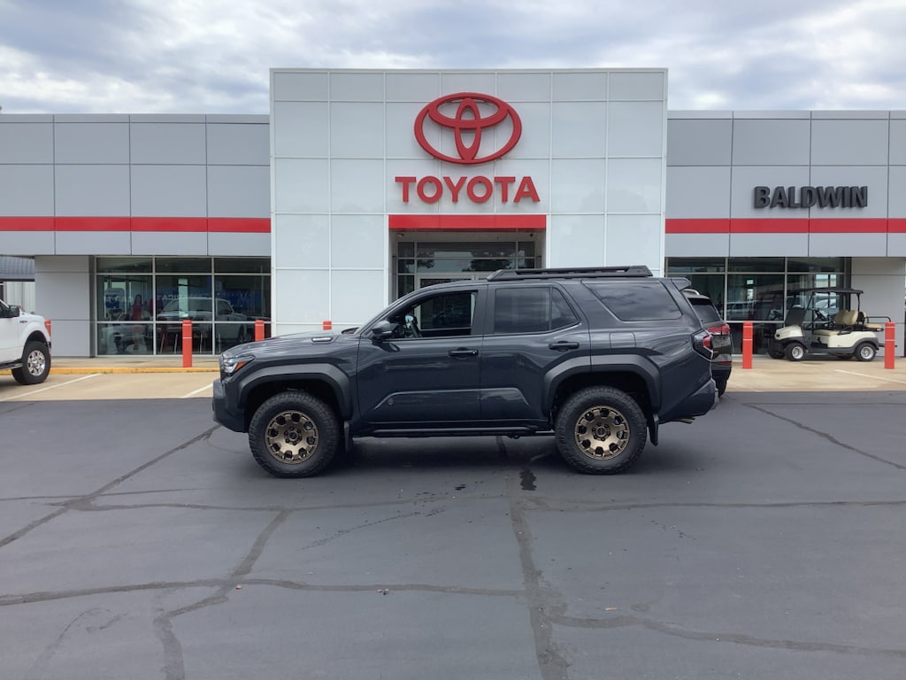 New 2026 Toyota 4Runner Hybrid Hybrid Trailhunter SUV