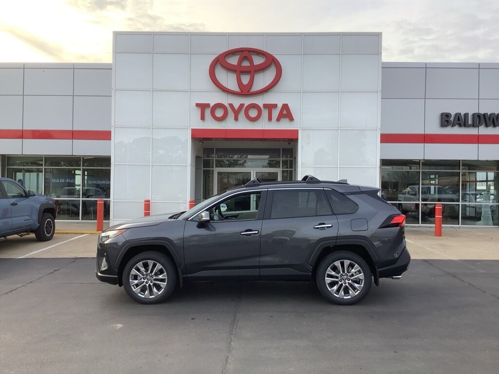 New 2025 Toyota RAV4 Hybrid Hybrid XSE SUV