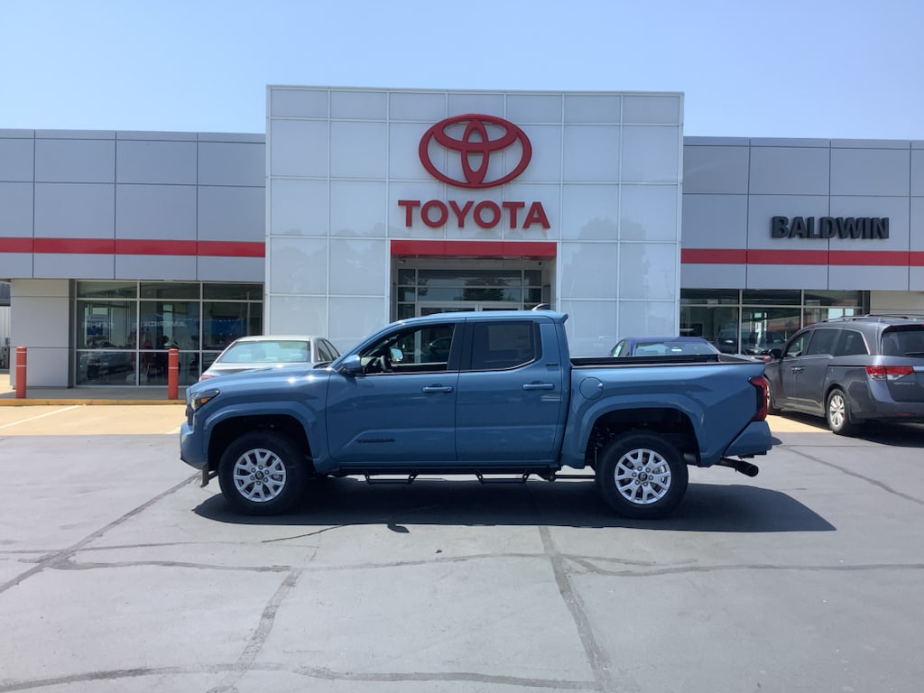 New 2026 Toyota Tacoma SR5 Truck Double Cab