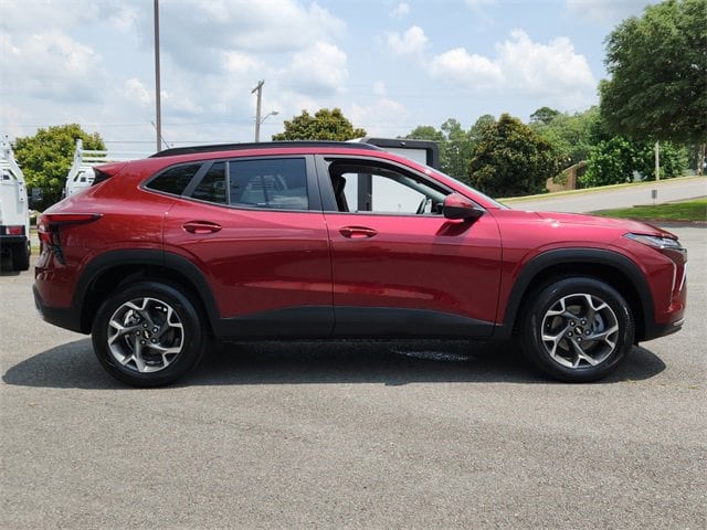 Used 2024 Chevrolet Trax LT with VIN KL77LHE26RC213669 for sale in Little Rock, AR
