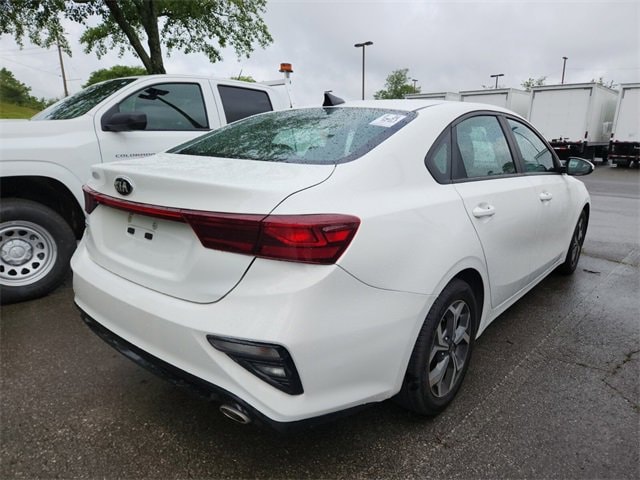 Used 2021 Kia Forte LXS with VIN 3KPF24AD6ME349478 for sale in Little Rock, AR