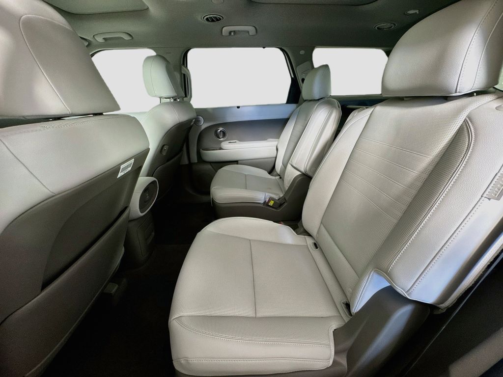 2026 Hyundai Palisade Limited - Photo 26