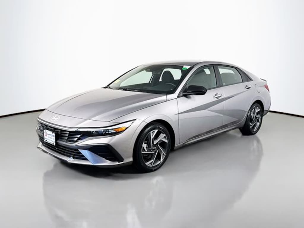 Used 2025 Hyundai Elantra SEL Sport Sedan
