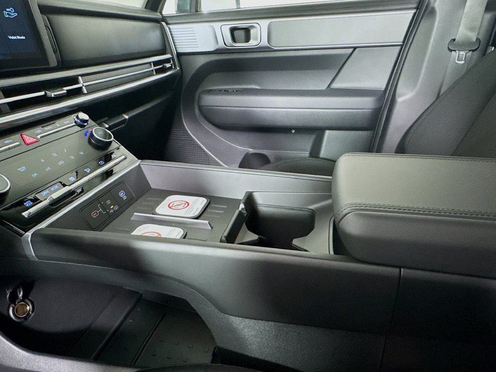 2026 Hyundai Santa Fe SE - Photo 18