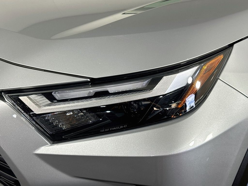 Used 2024 Toyota RAV4 Hybrid XLE SUV