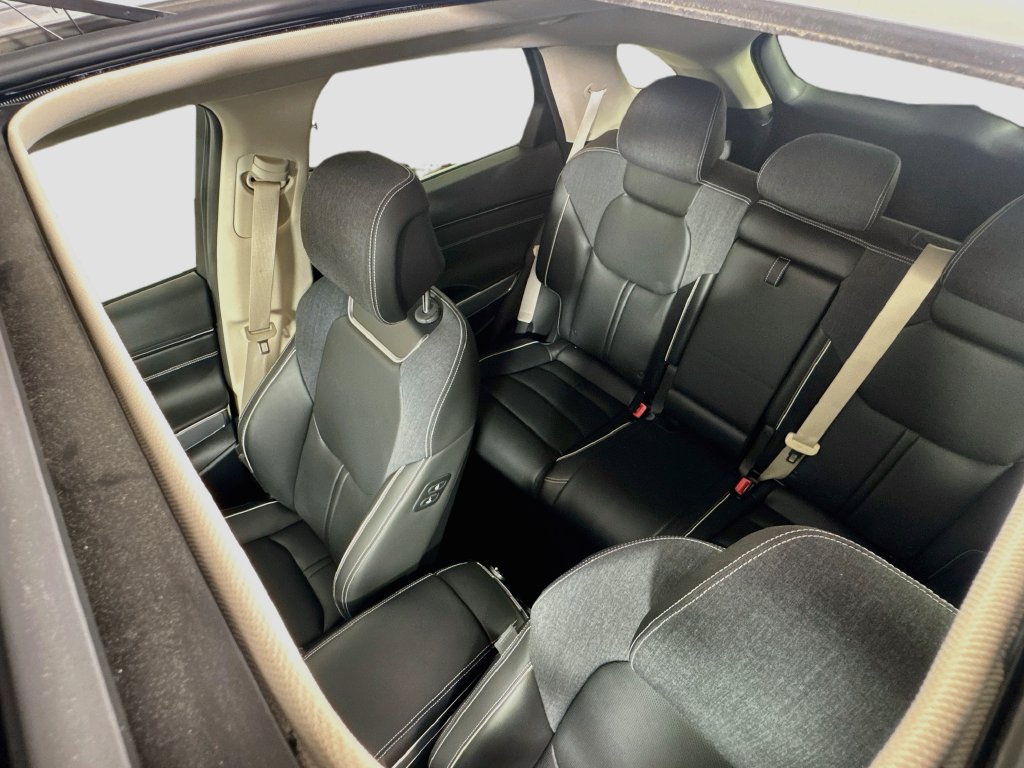 2023 GENESIS GV70 Advanced - Photo 12