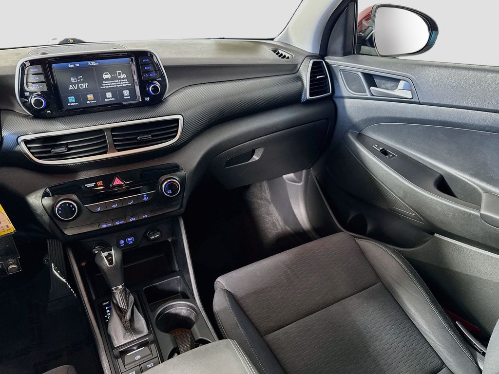 2020 Hyundai Tucson SE - Photo 23