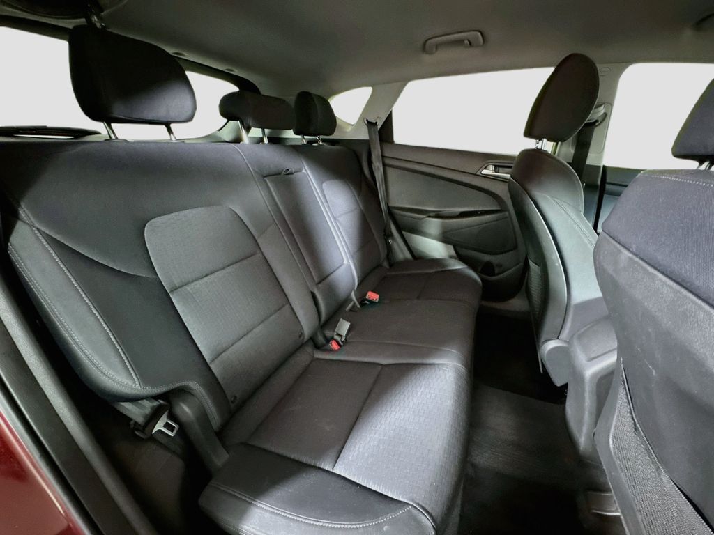 2020 Hyundai Tucson SE - Photo 26