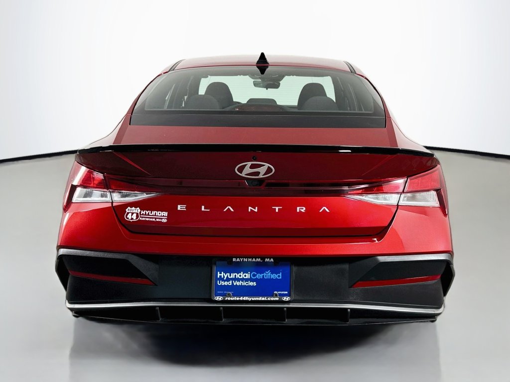 2025 Hyundai Elantra SEL - Photo 7