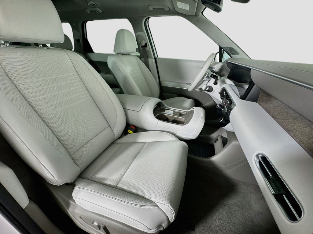 2026 Hyundai Palisade Limited - Photo 29