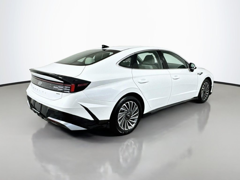 2025 Hyundai Sonata Hybrid SEL - Photo 8