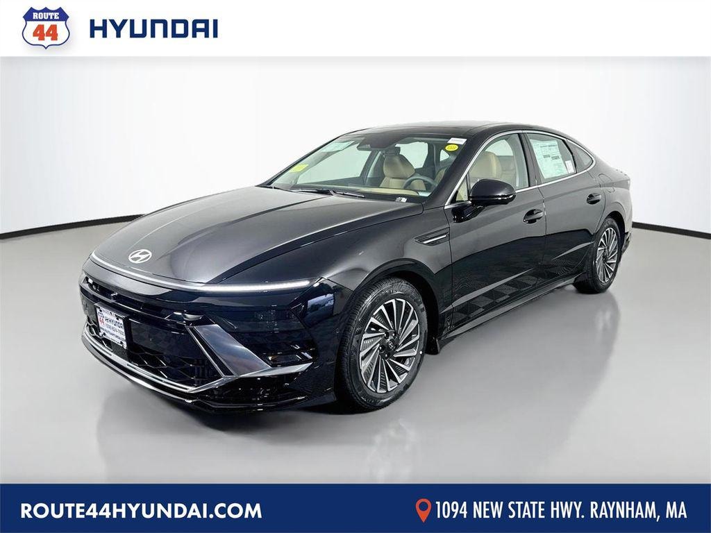 New 2026 Hyundai Sonata Hybrid Limited Sedan