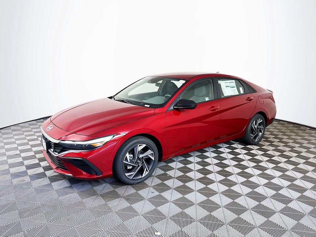 New 2025 Hyundai Elantra Hybrid SEL Sport Sedan