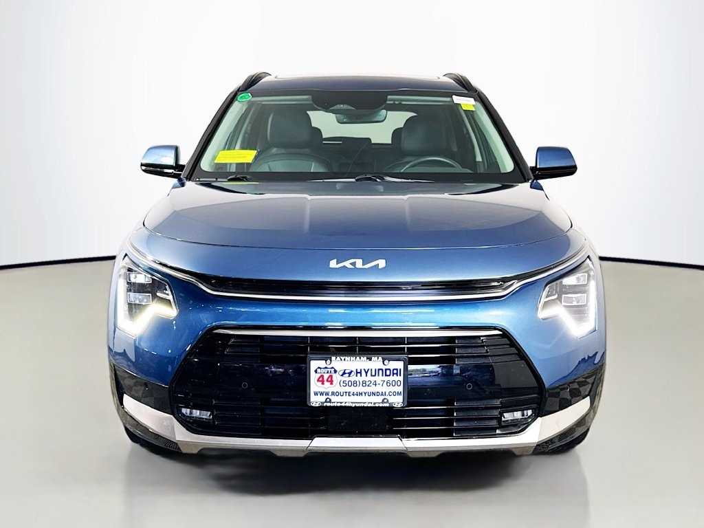 2023 Kia Niro SX Touring - Photo 11