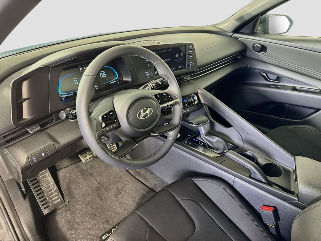 2026 Hyundai Elantra SEL Sport - Photo 18
