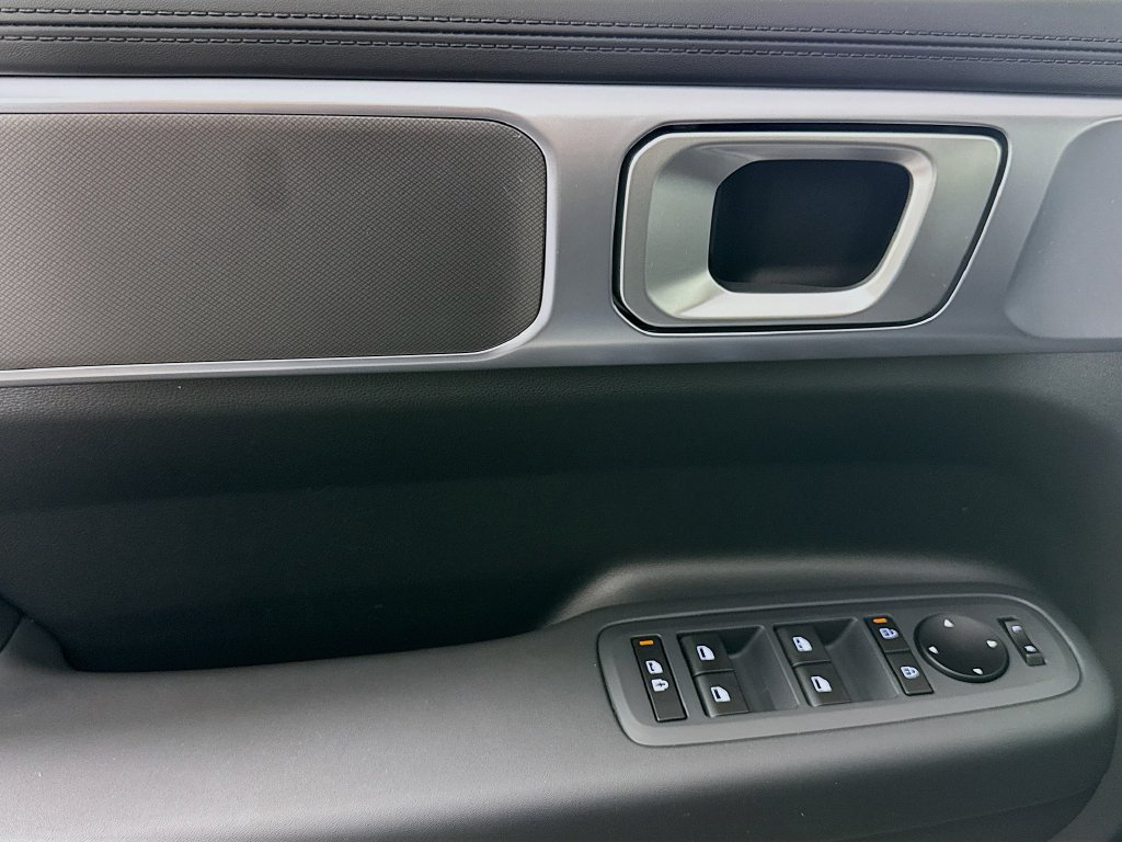 2026 Hyundai Santa Fe SE - Photo 14