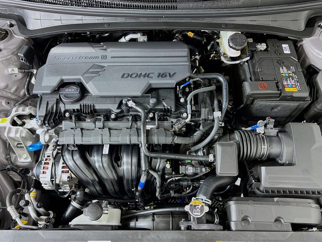 2026 Hyundai Elantra SEL - Photo 32