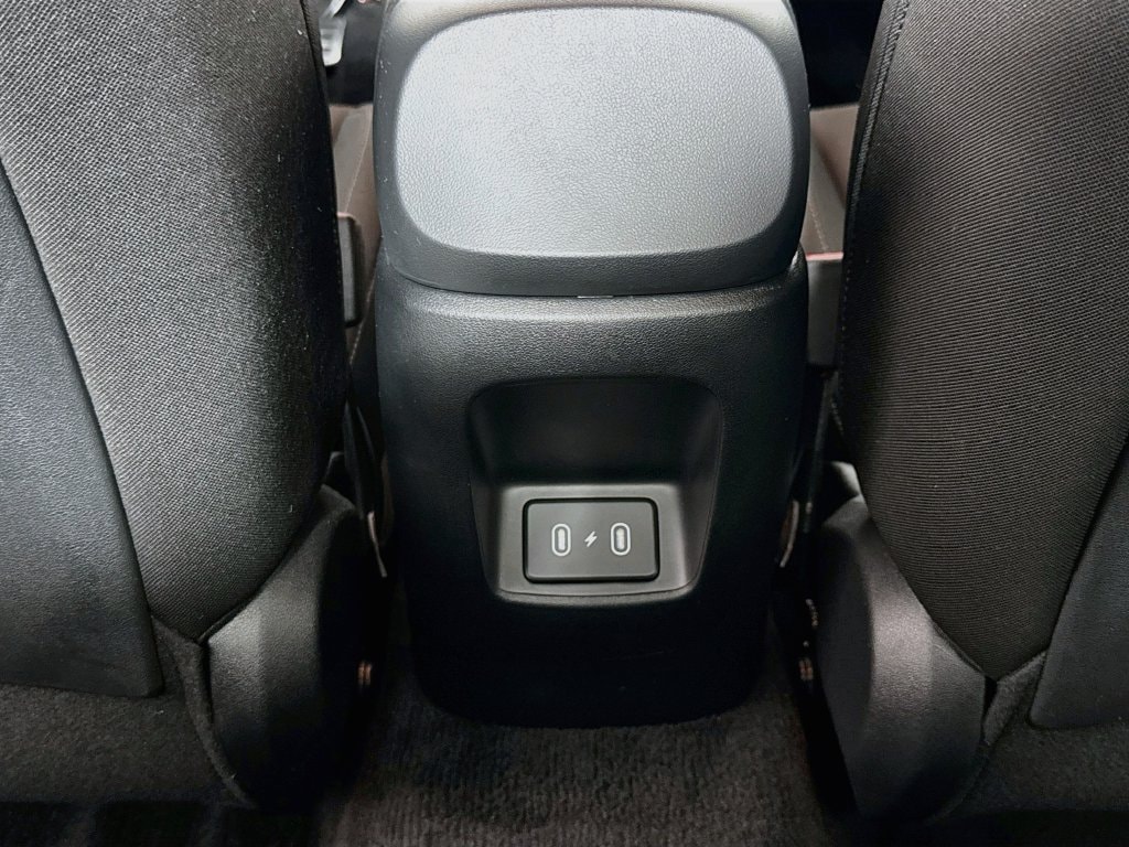 2025 Hyundai Elantra SEL - Photo 25
