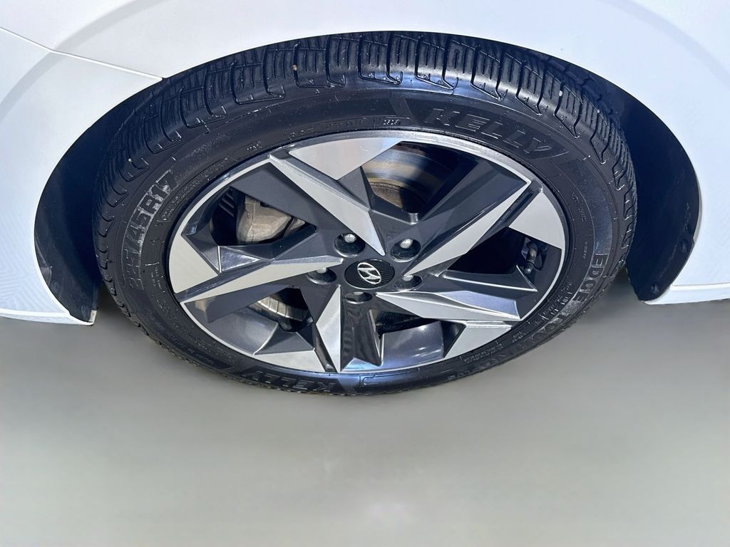 Used 2023 Hyundai Elantra SEL Sedan