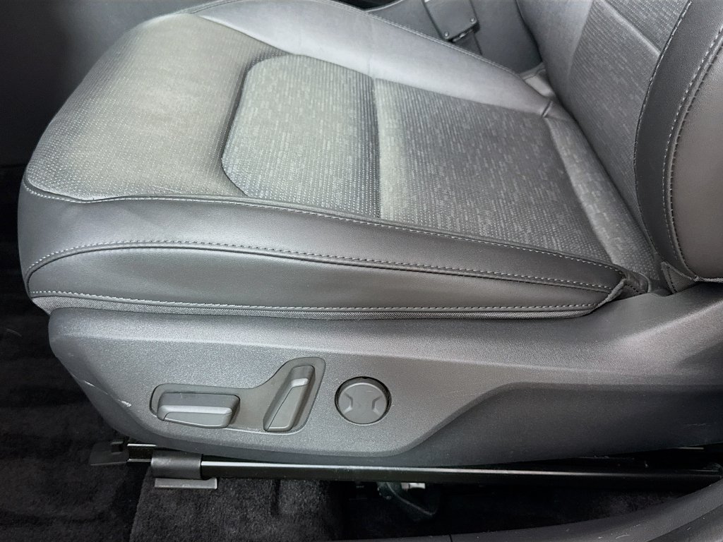 2023 Kia Niro SX Touring - Photo 16