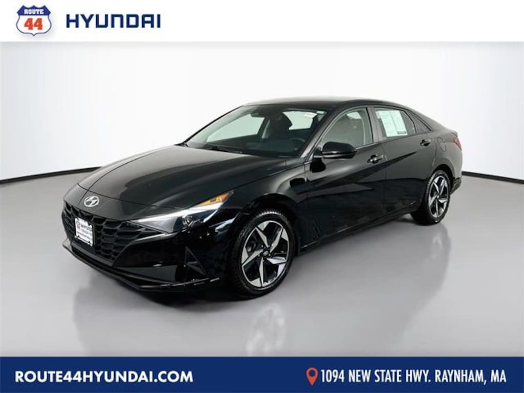 Used 2023 Hyundai Elantra SEL Sedan