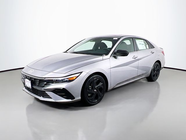 2026 Hyundai Elantra SEL - Photo 2